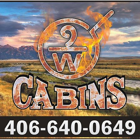9 Bar W Cabins Уест Йелоустоун Екстериор снимка