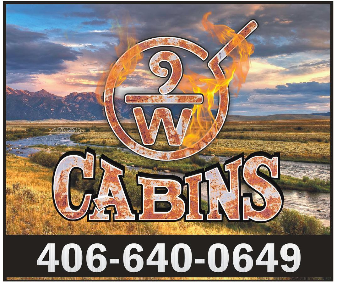 9 Bar W Cabins Уест Йелоустоун Екстериор снимка